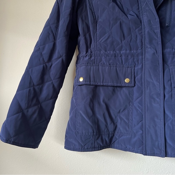 Old Navy Into the Deep Quilted Coat - Picture 4 of 11